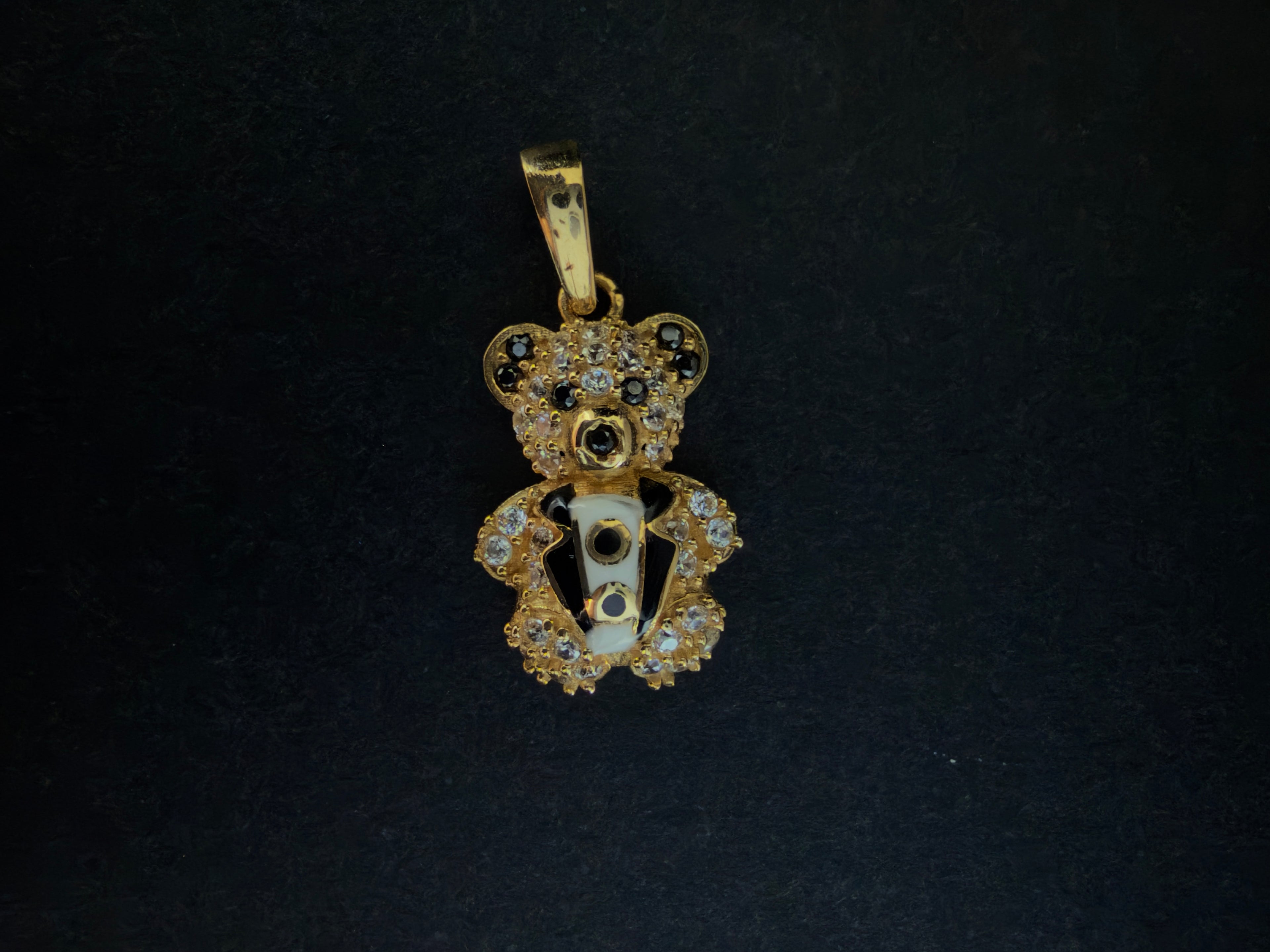 Dije Oso Traje Oro 18K Italiano 1.45 g