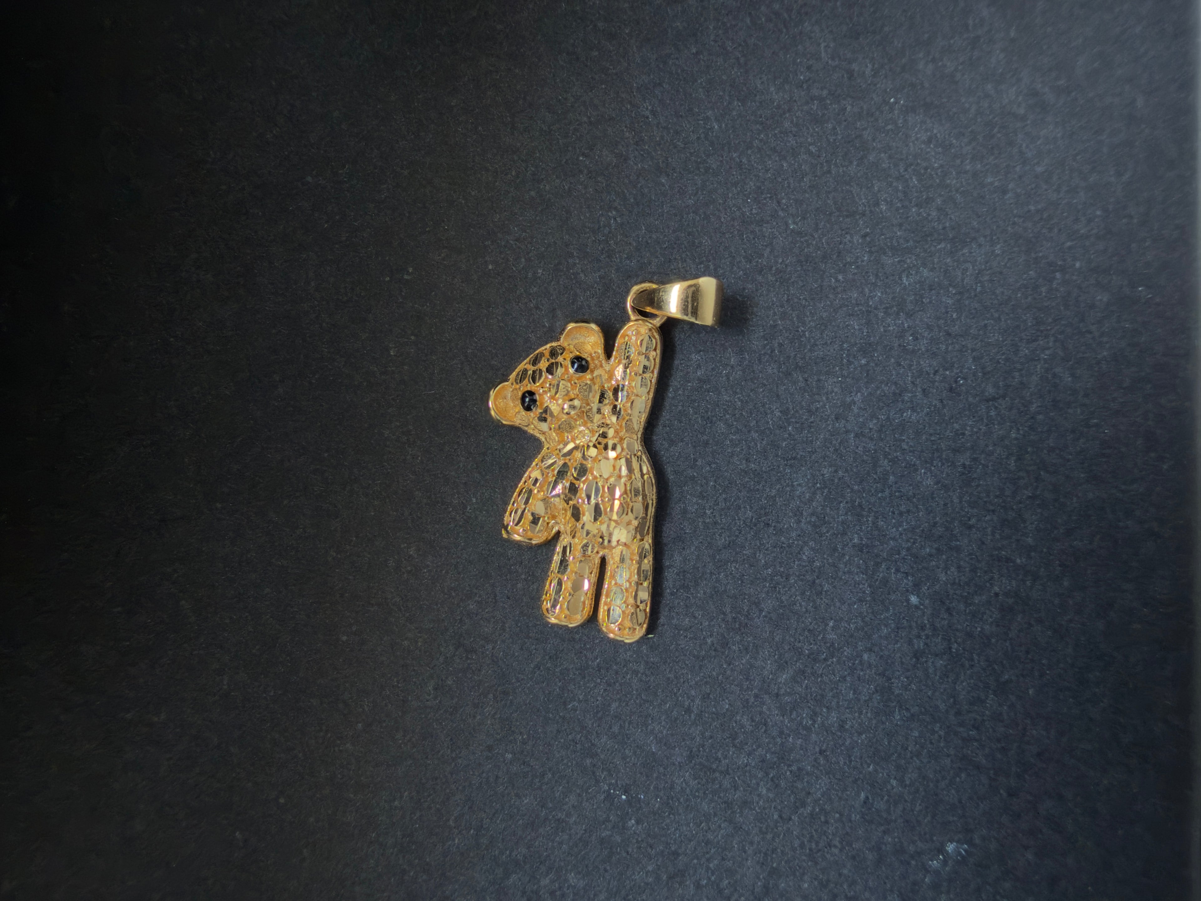 Dije Oso Oro 18K Italiano 1.40 g