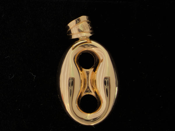 18K Gold Gucci Pendant