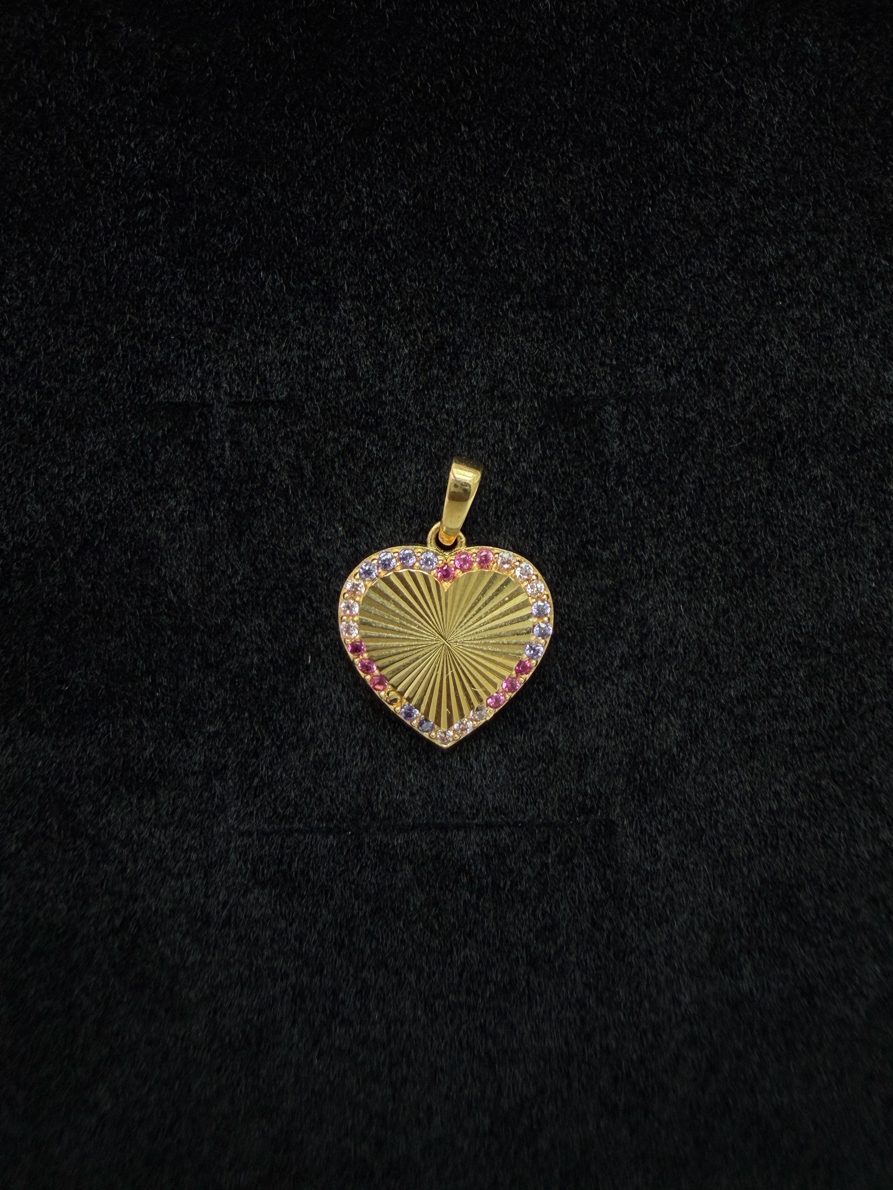 Dije Corazon Zirconias Colores Oro 18K Italiano 1.22 g