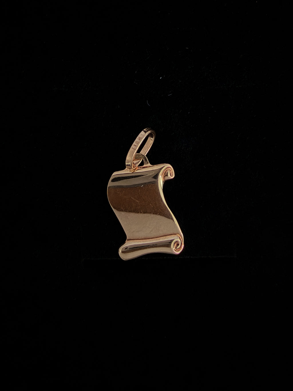Dije Pergamino Oro 18K Italiano