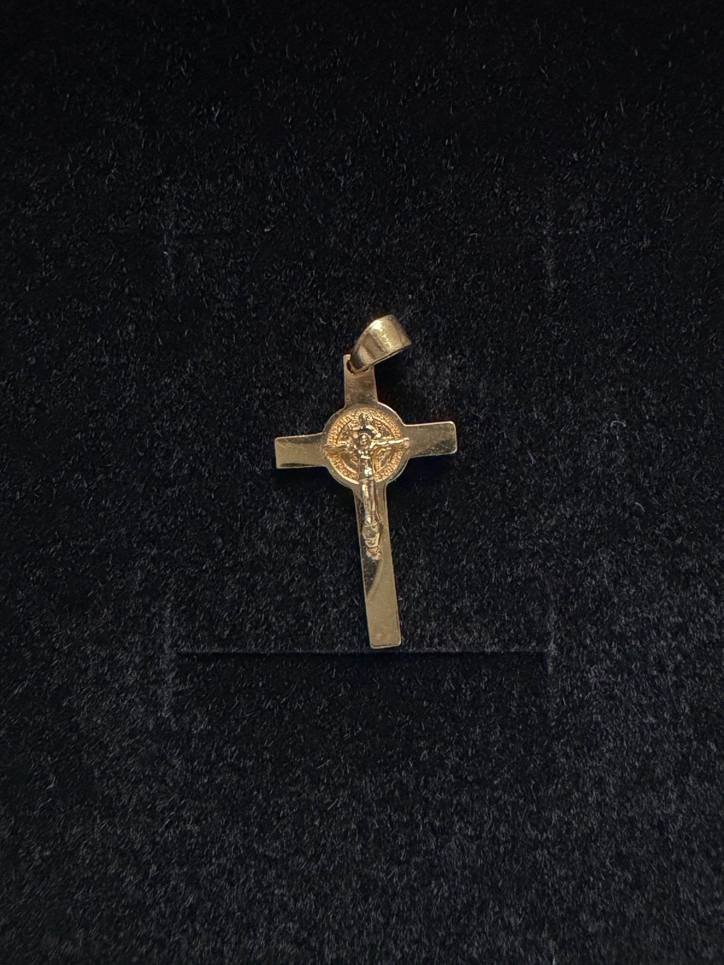 Dije Cruz Cristo Oro 18K Italiano 0.82  g