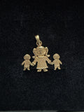 Dije Mamá 2 Hijos Oro 18K Italiano 1.74  g