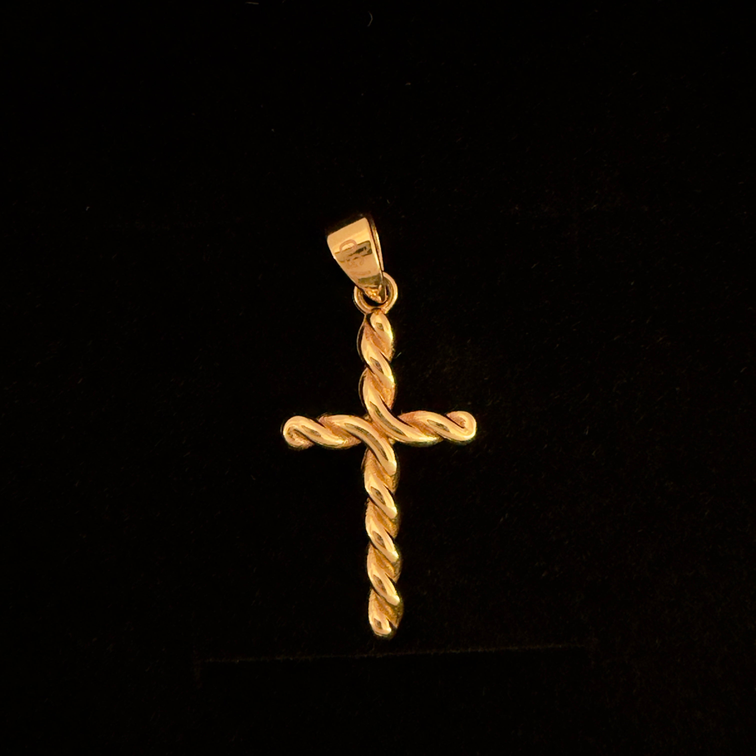 Dije Cruz Oro 18K Italiano 1.60  g
