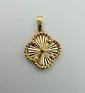 18K Gold V.C White Pendant - 1.47 g