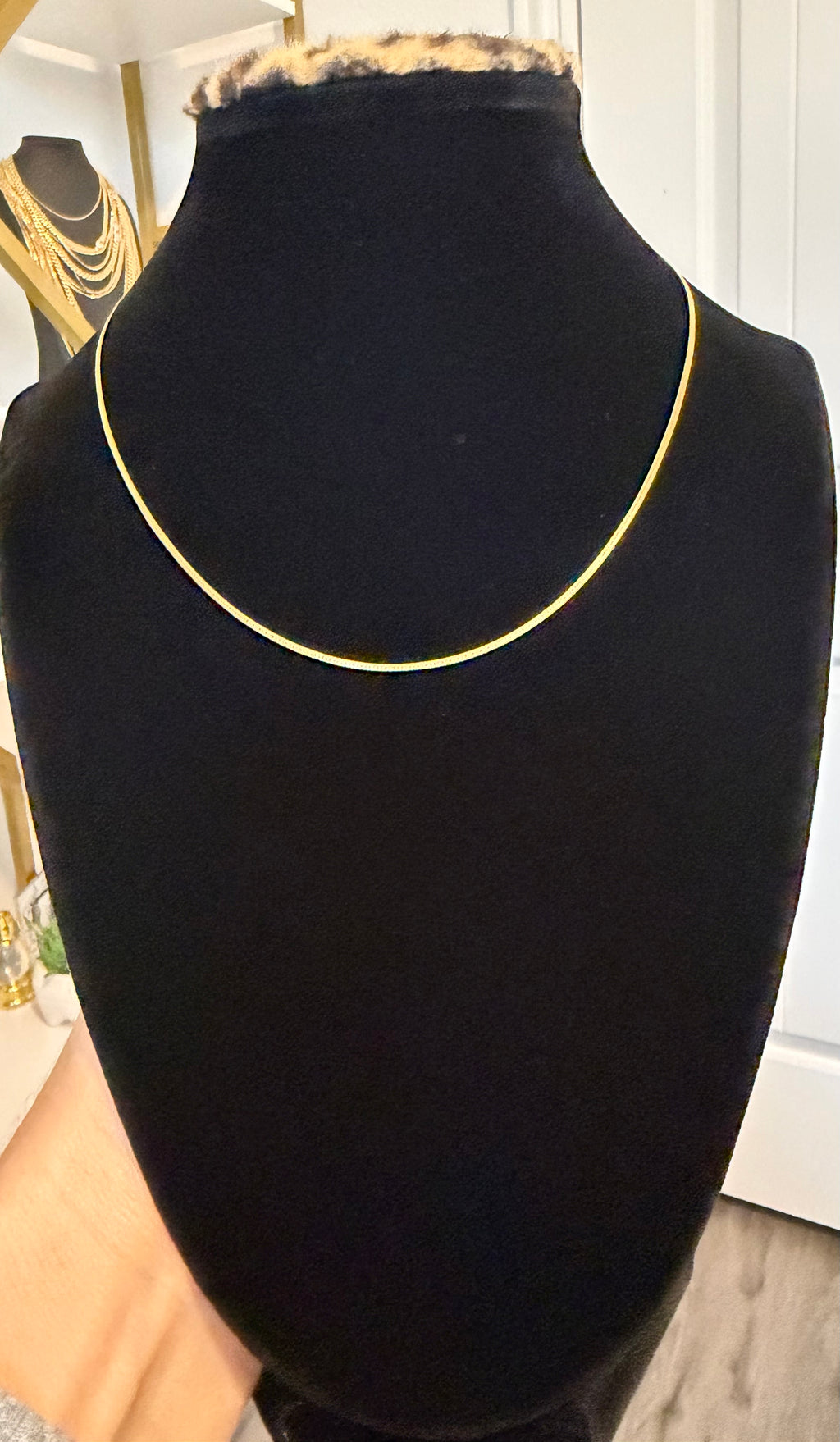 18K Gold Mirror Necklace – 1.21 g