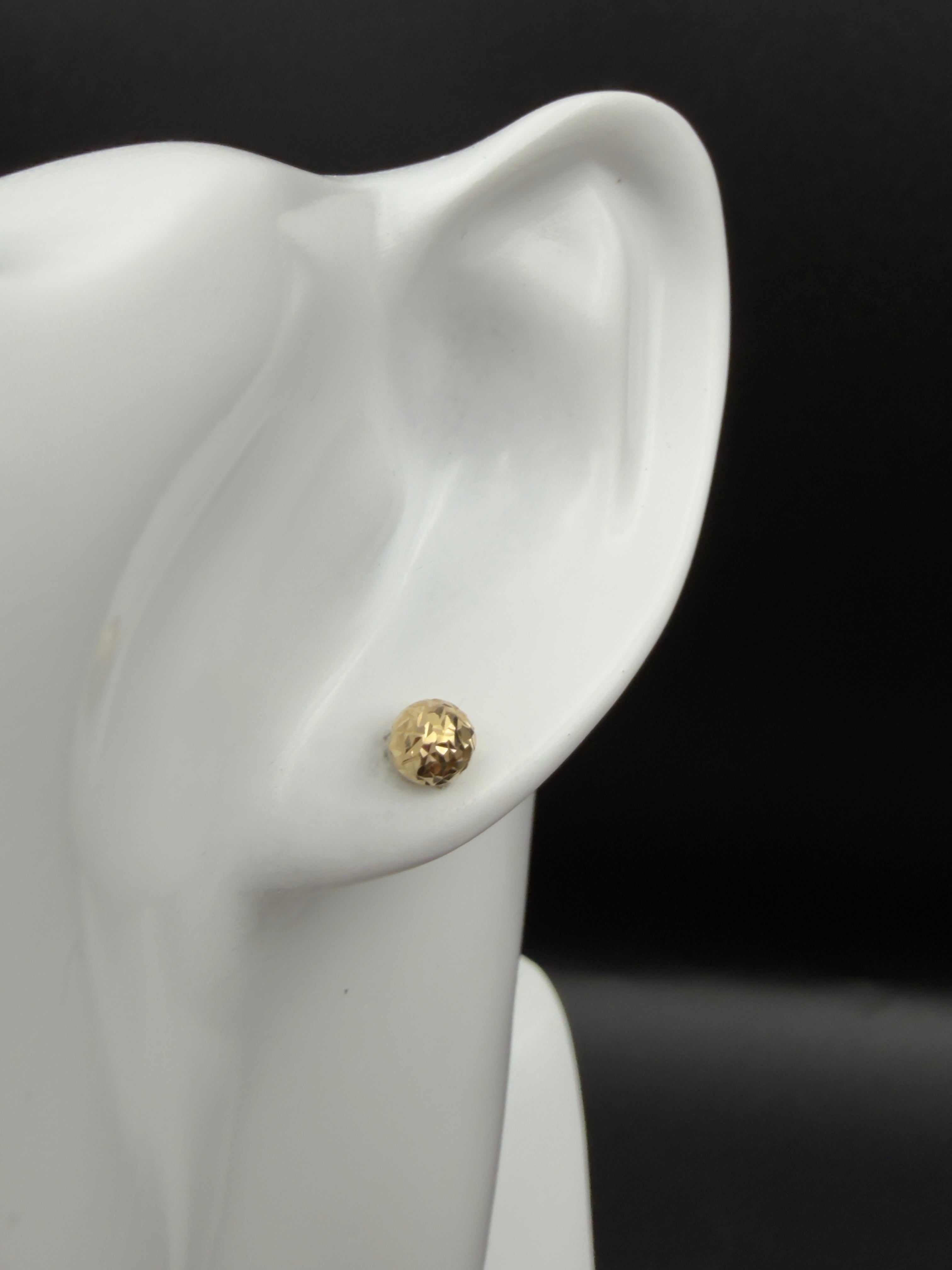 Topos circular Oro 18K Italiano 0.72 g