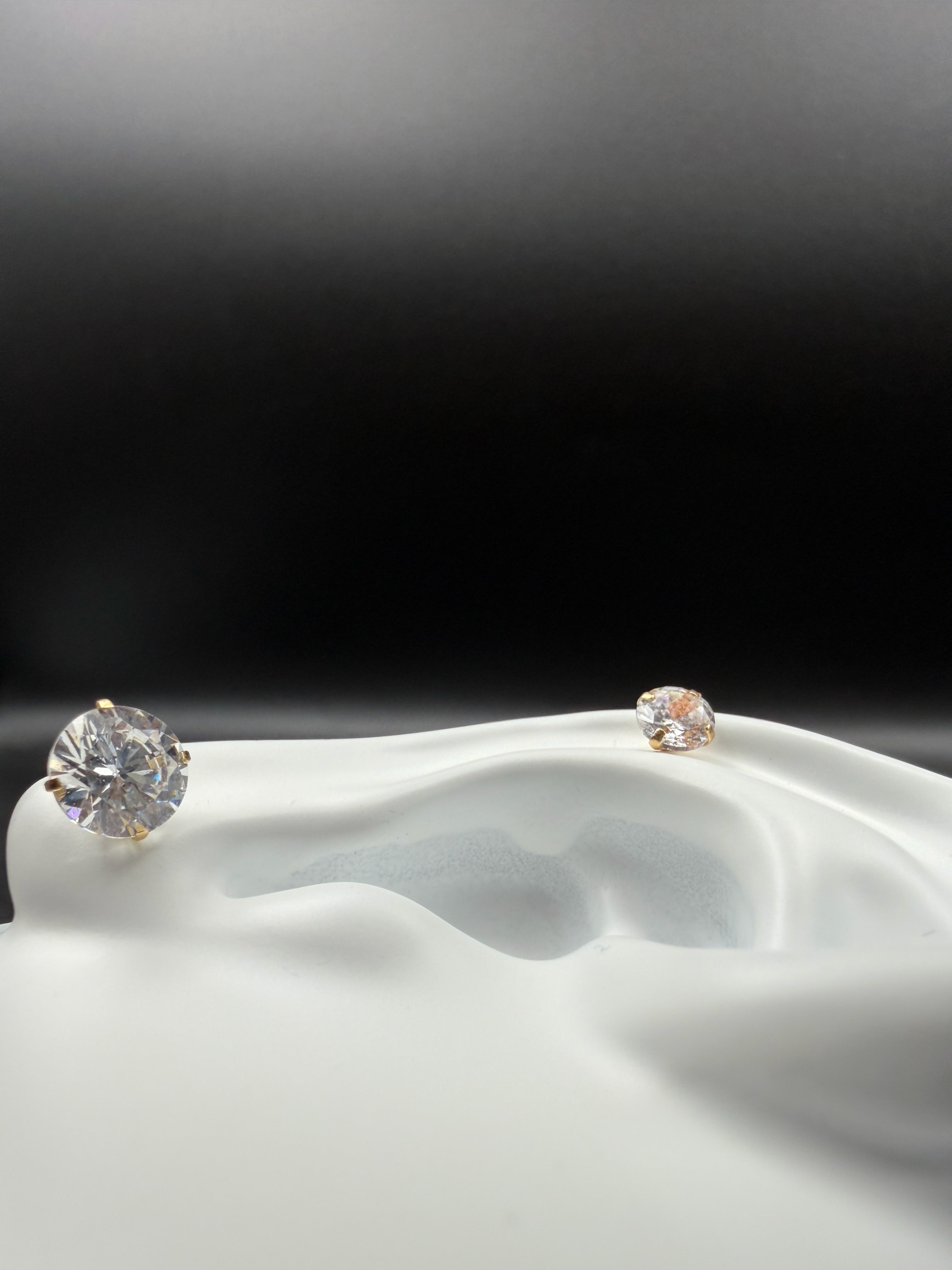 Aretes - Topos Zirconia Blanca Oro 18K Italiano