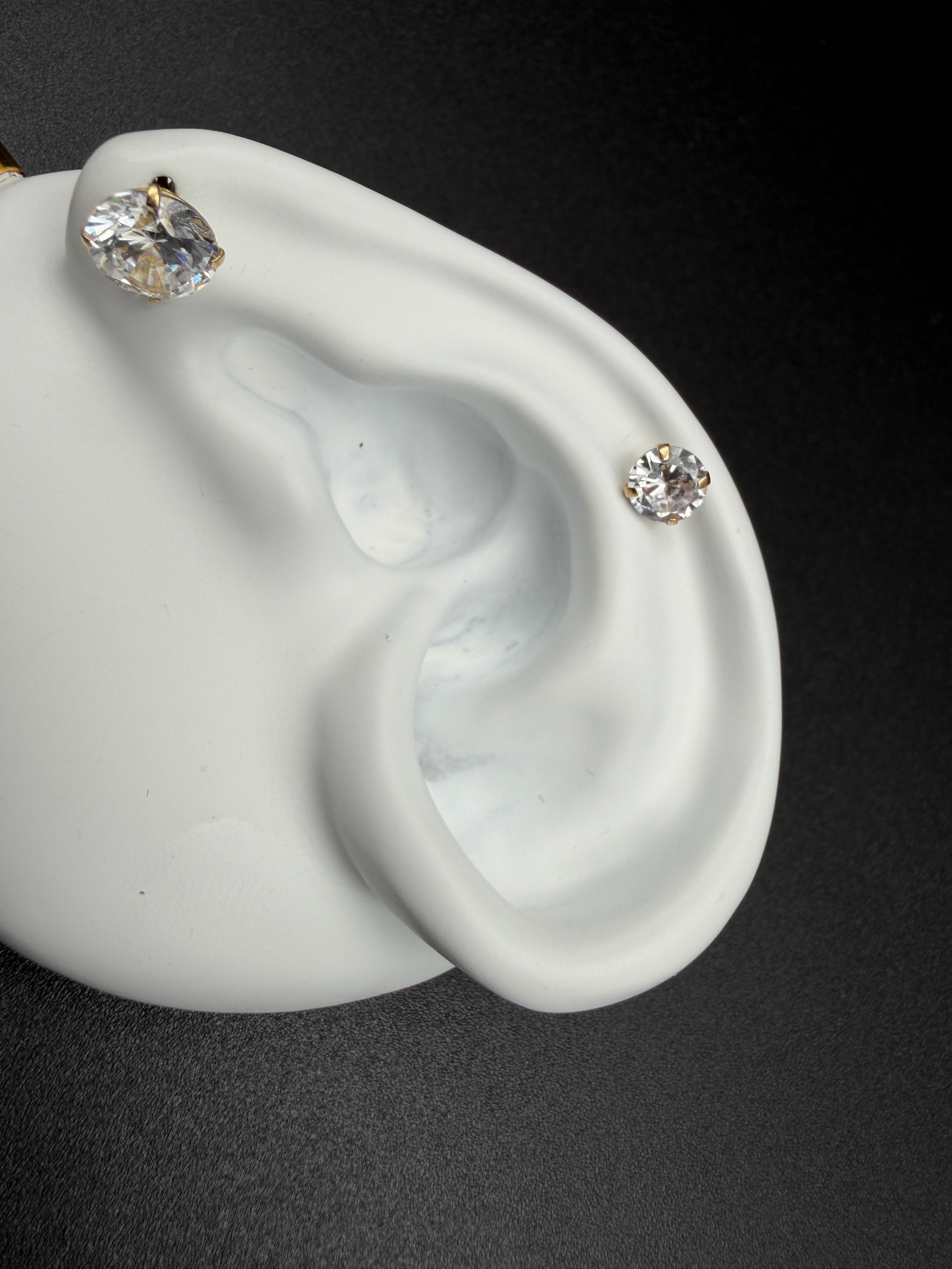Aretes - Topos Zirconia Blanca Oro 18K Italiano