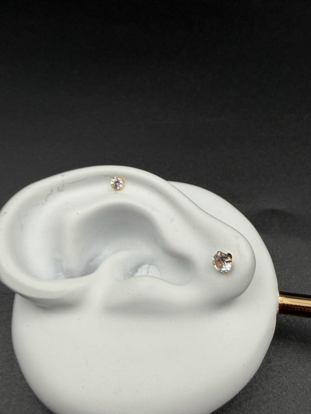 Aretes - Topos Zirconia Blanca Oro 18K Italiano