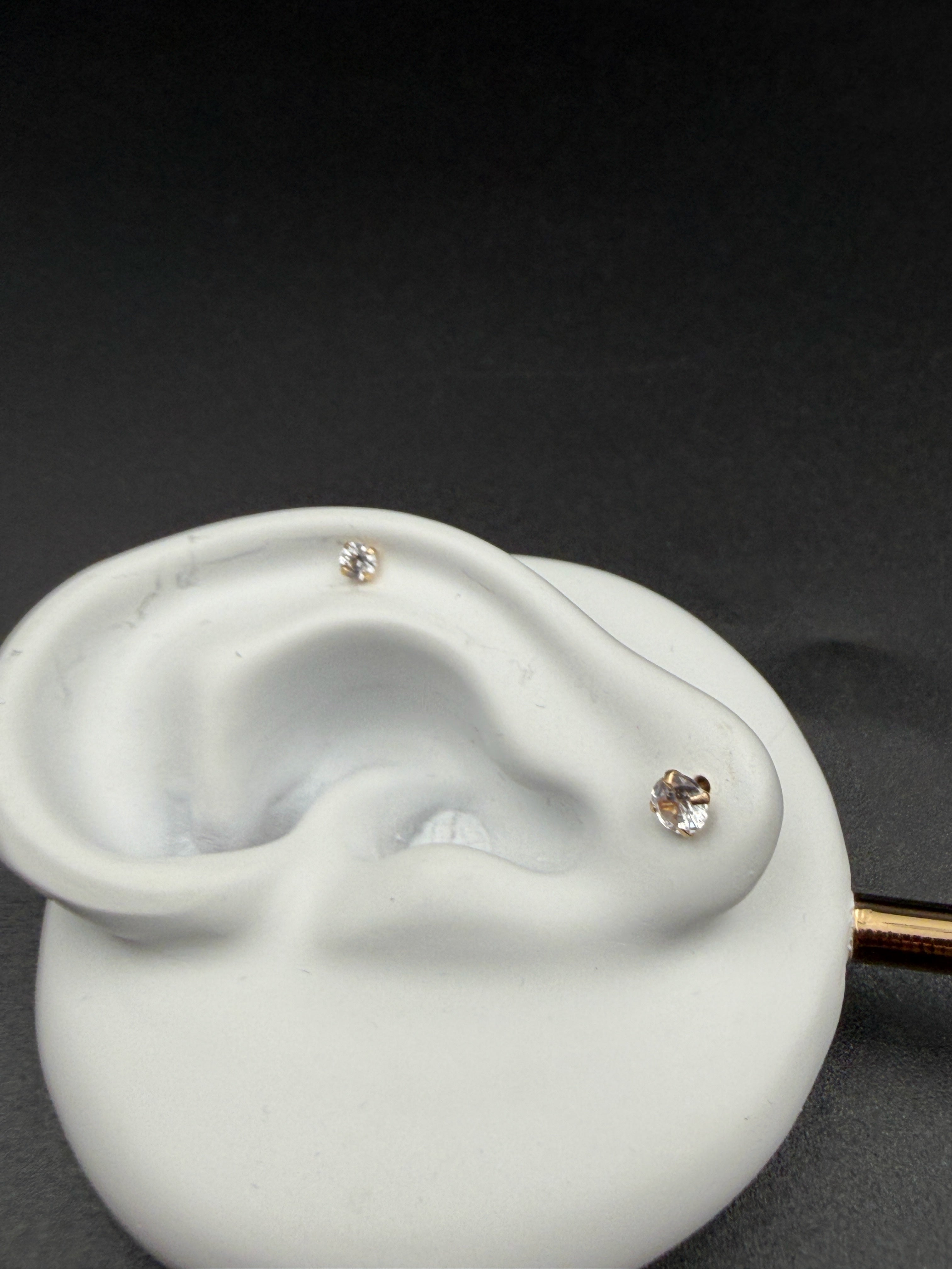 Aretes - Topos Zirconia Blanca Oro 18K Italiano