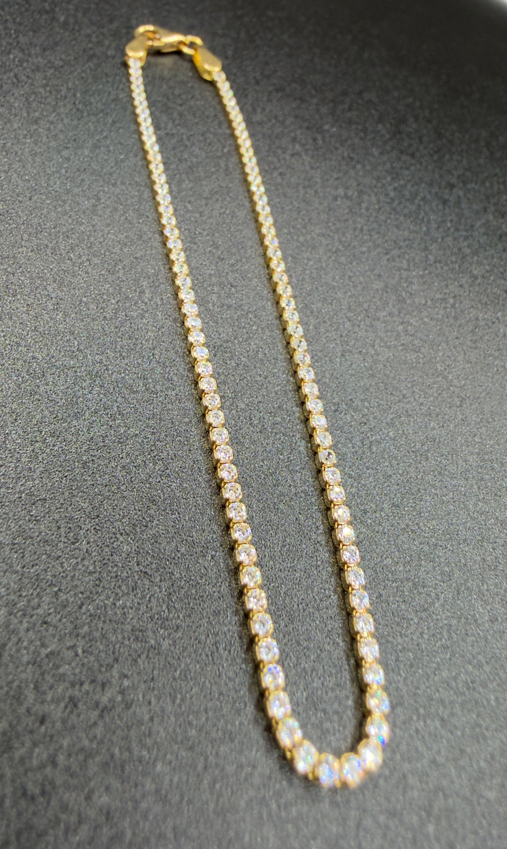 Pulsera estilo Tenis Blanca Oro 18K 2.68 g