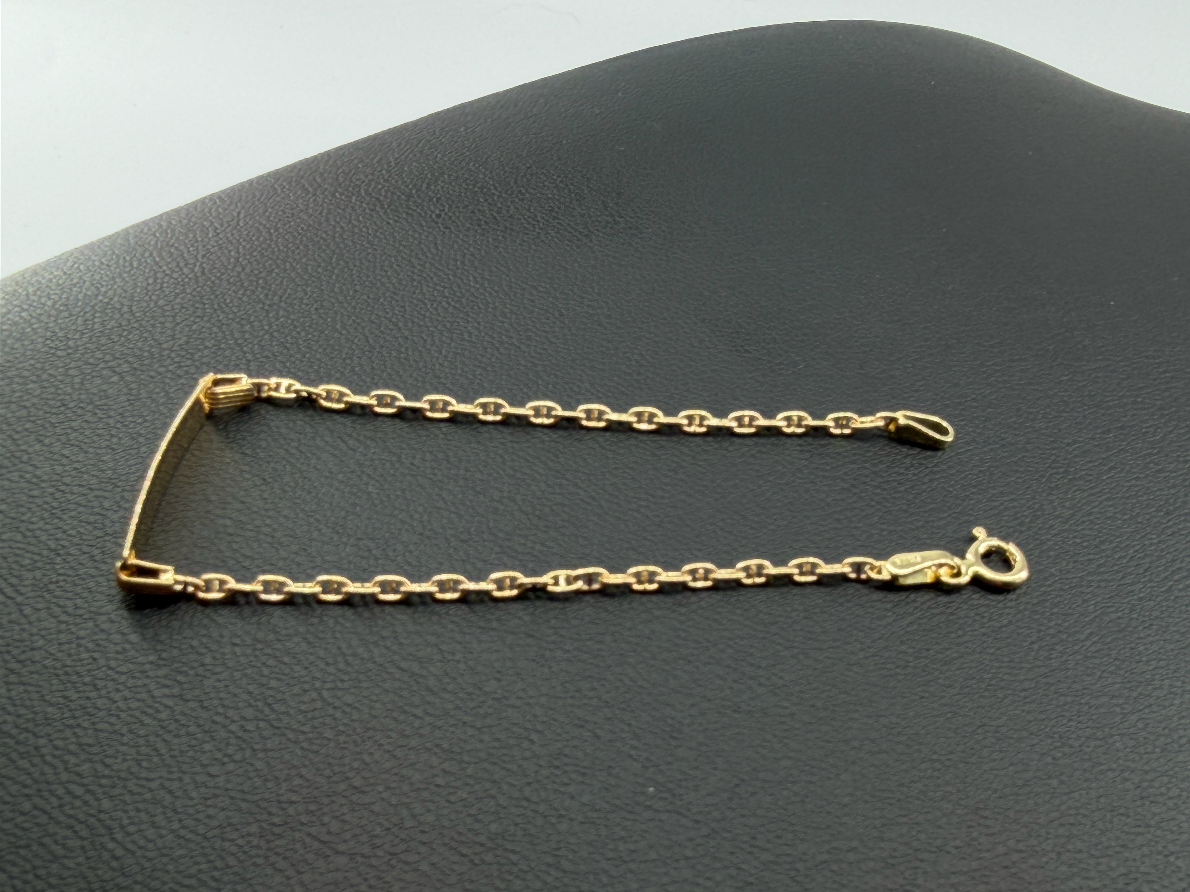 18K Gold Gucci Sailor-Link Baby ID Bracelet – 1.70 g