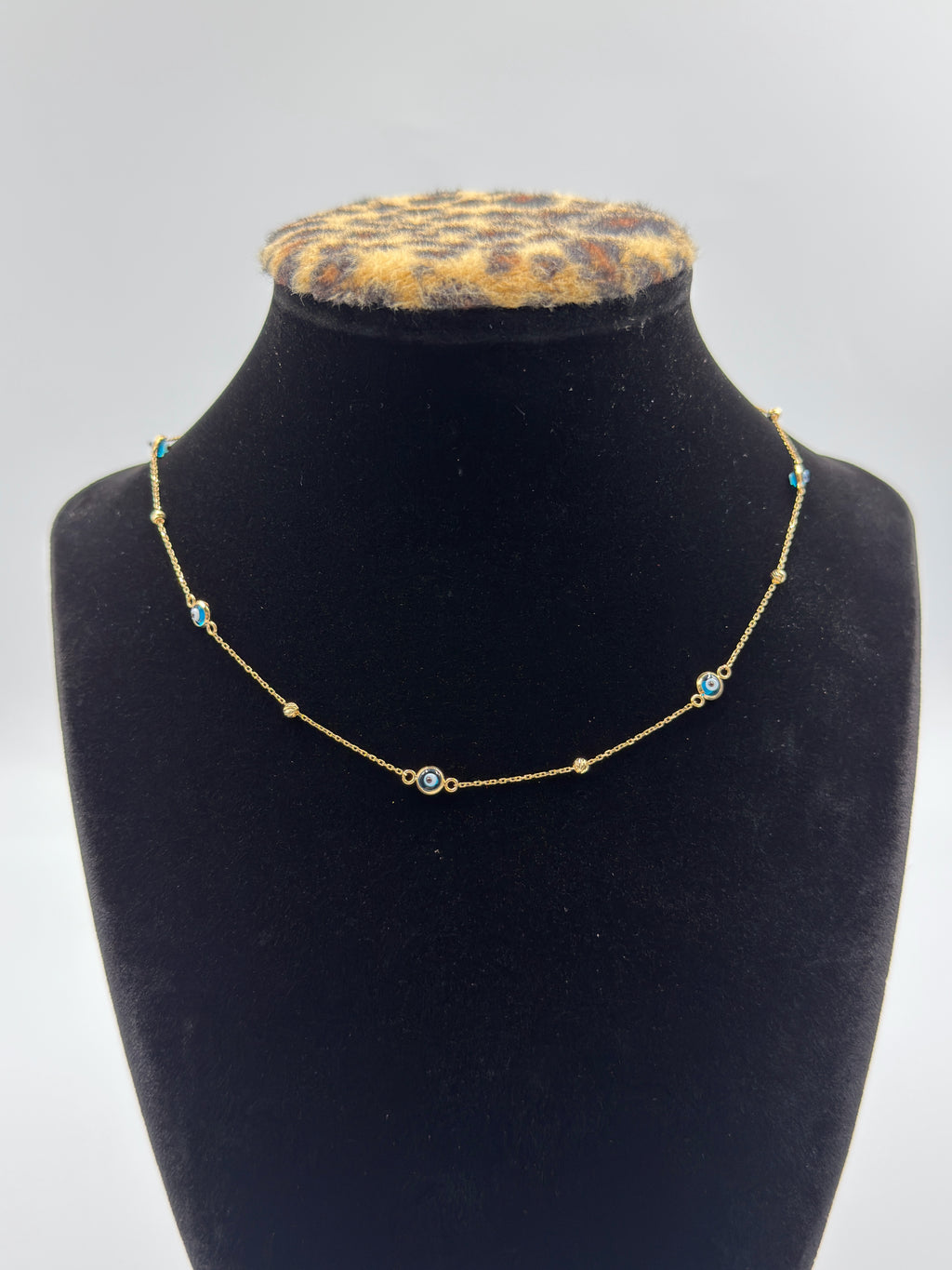 18K Gold Women’s Necklace with Blue Protection Eye Pendant – 2.41 g