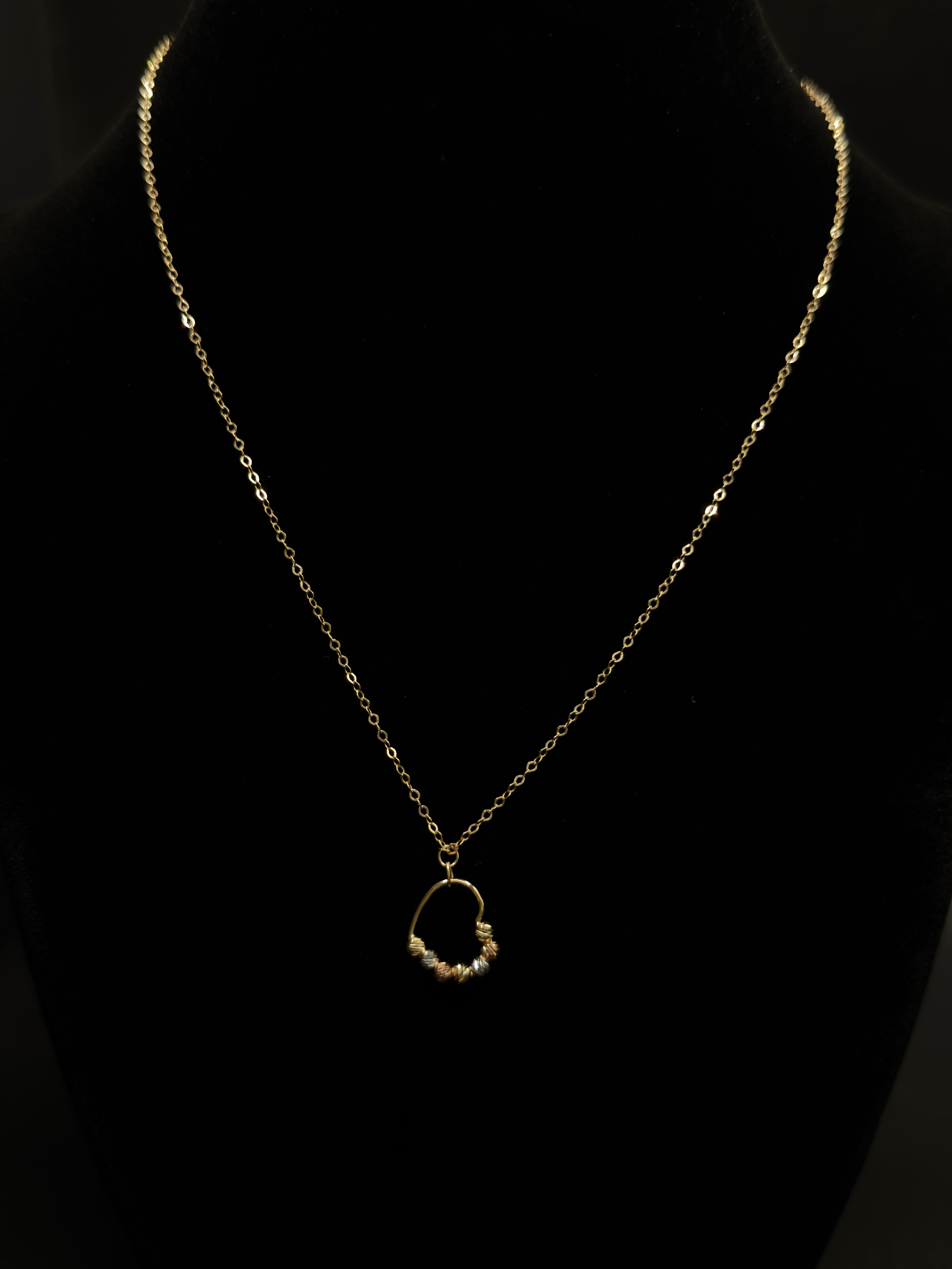 18K Gold Three - Tone Women’s Necklace with Heart Pendant – 1.93 g