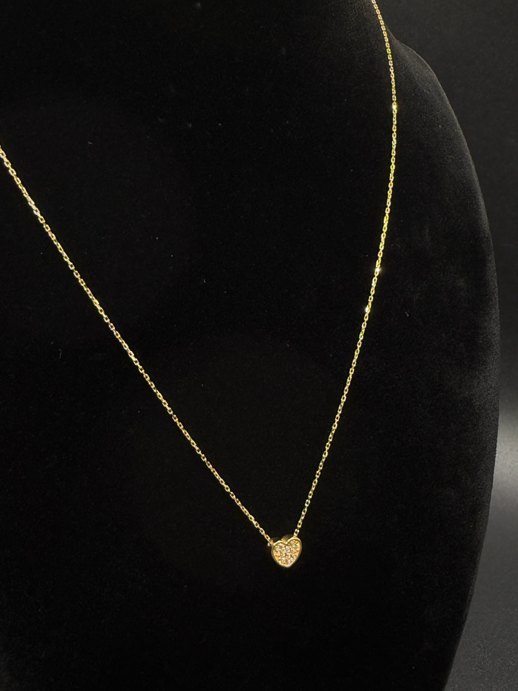 18K Gold Women’s Necklace with White Zirconia Heart Pendant – 1.82 g