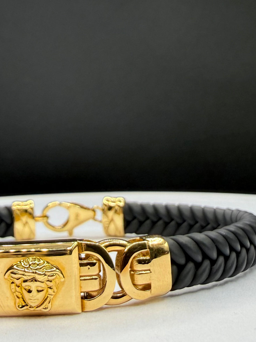 Manilla Medusa Oro 18K 10.20 g