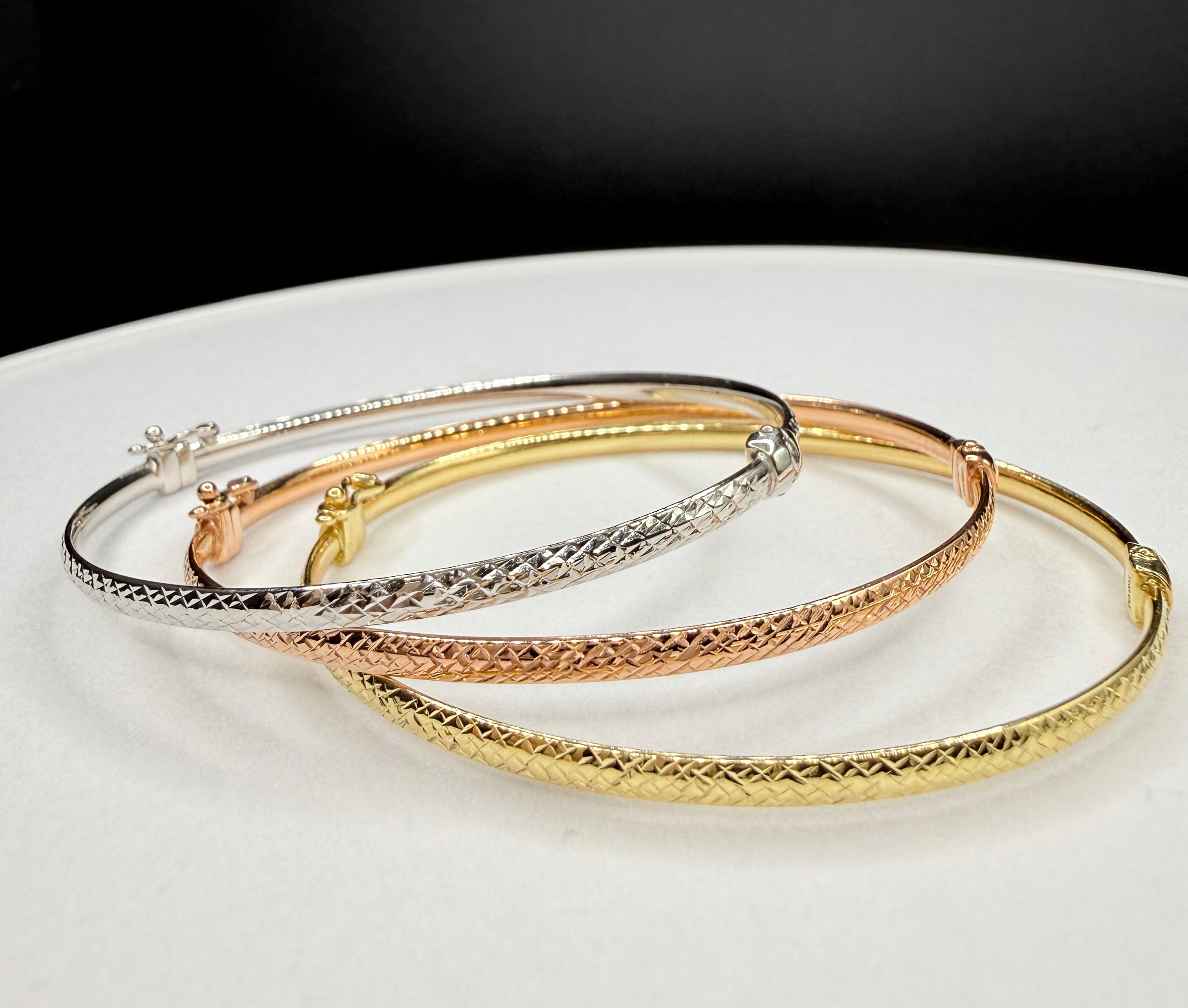 Aro de Mano 3 Colores Oro 18K 9.59 g