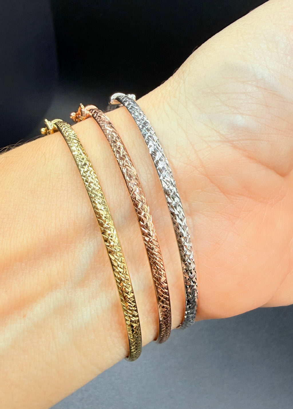Aro de Mano 3 Colores Oro 18K 9.59 g