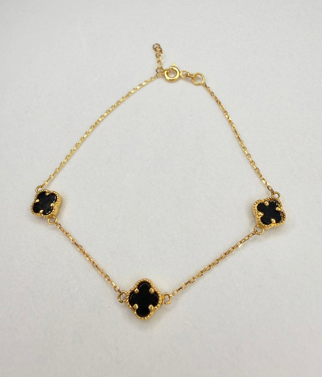 18K Gold V.C Bracelet - 2.93 g