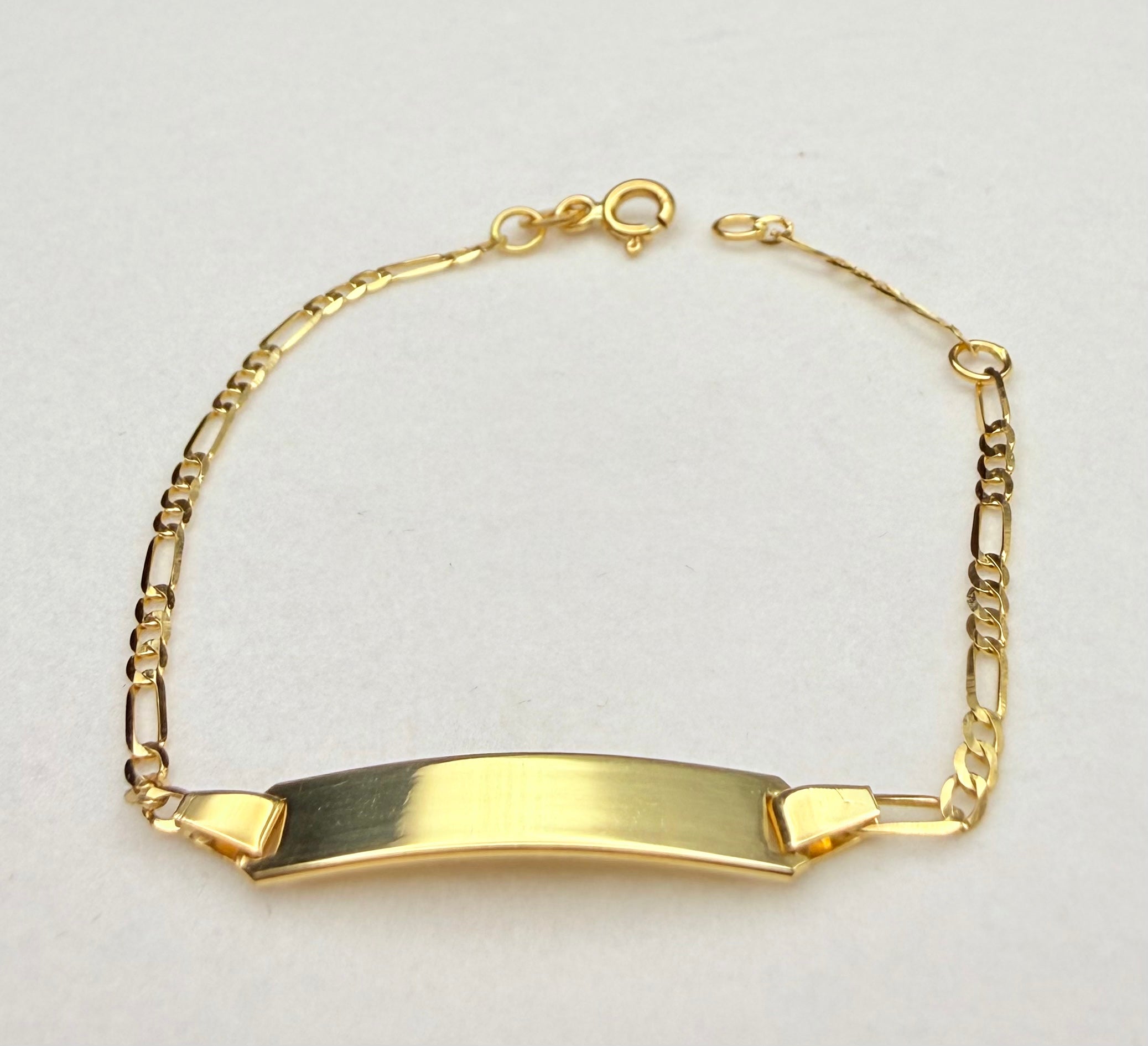 18K Gold Cuban-Link Baby ID Bracelet – 2.40 g