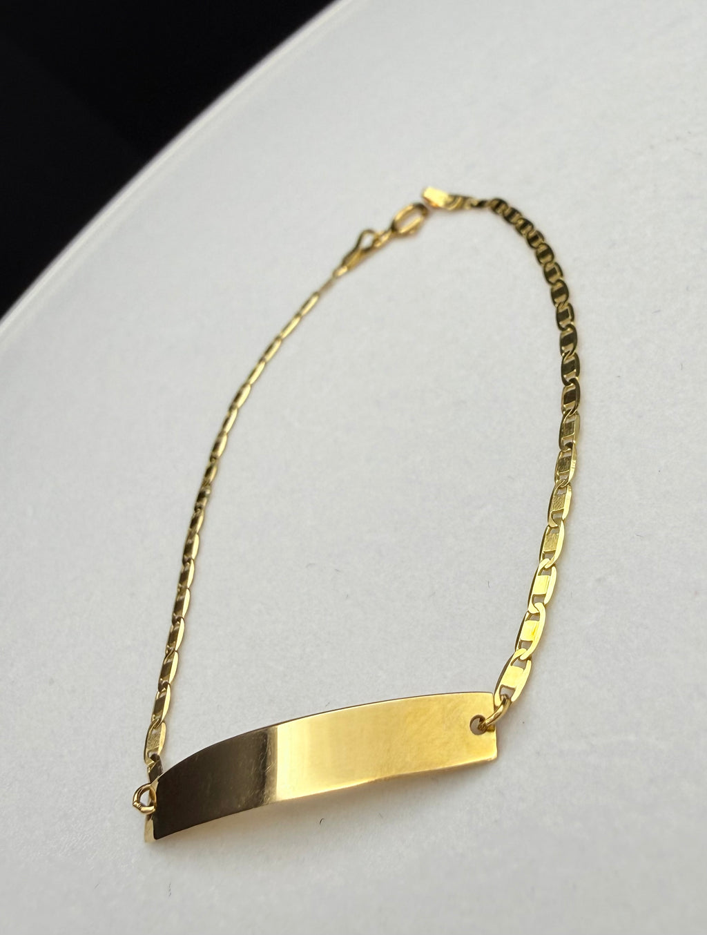 18K Gold Gucci Flat-Link Baby ID Bracelet – 1.38 g
