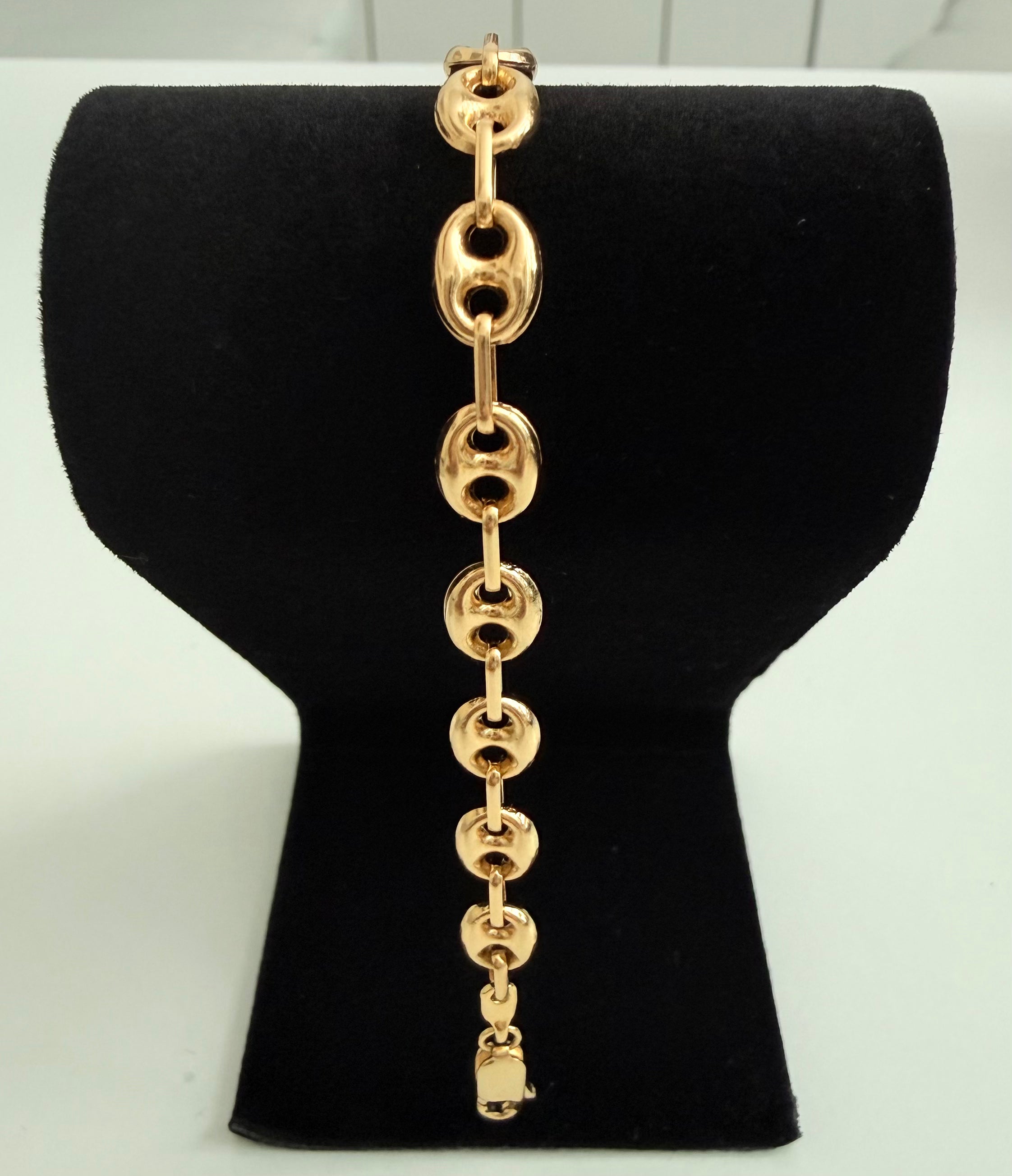 18K Gold Gucci Bracelet – 7.06g