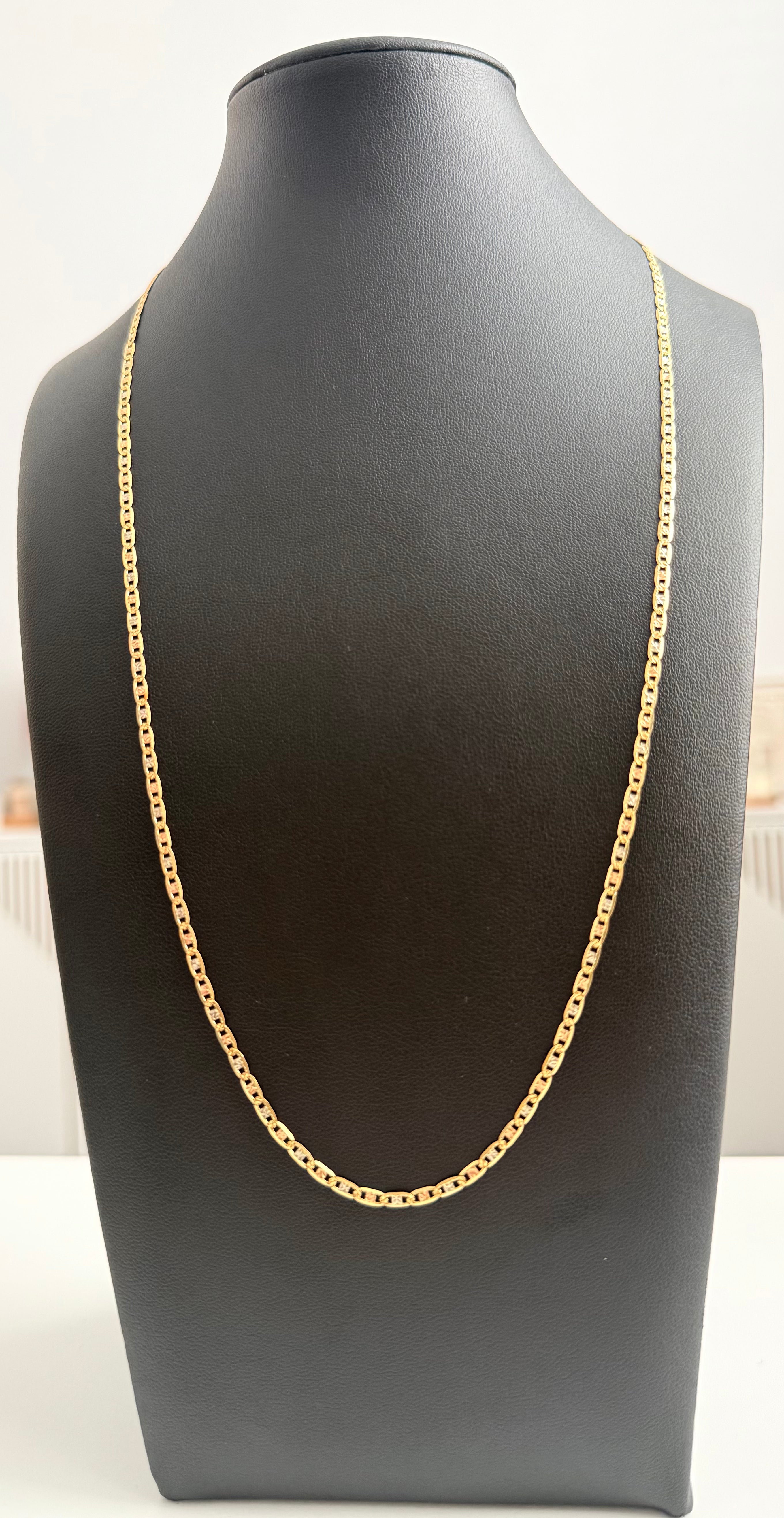 18K Gold Three-Tone Flat Gucci Link Chain – 2.48 g