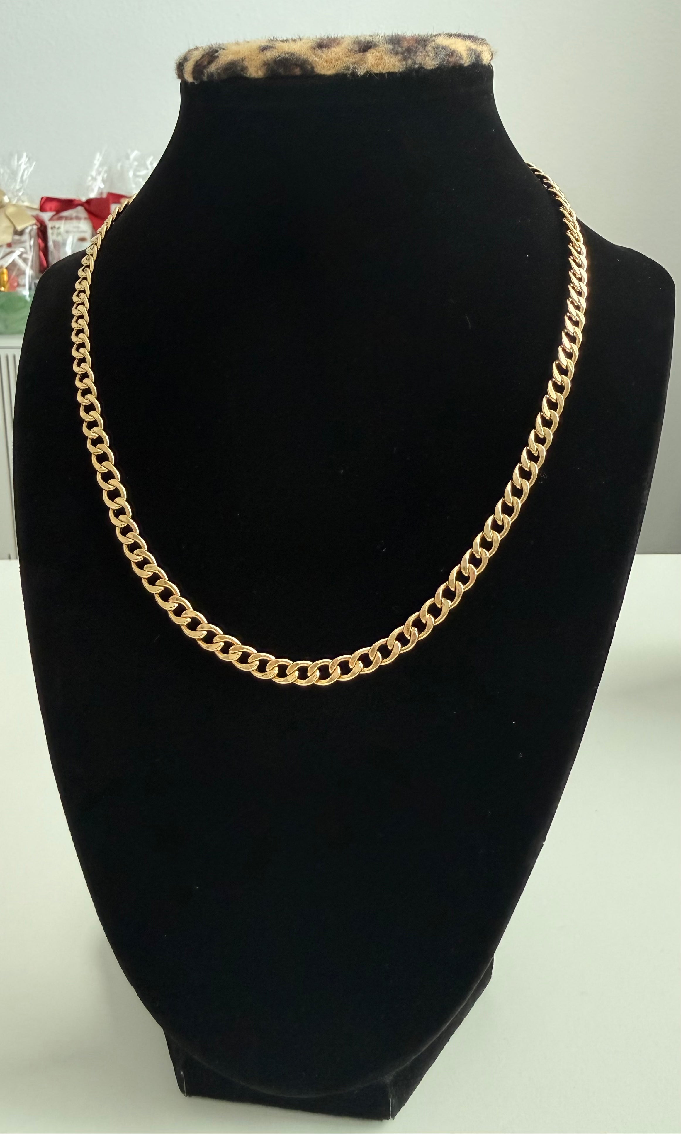 18K Gold Open Cuban Link Chain – 5.48g