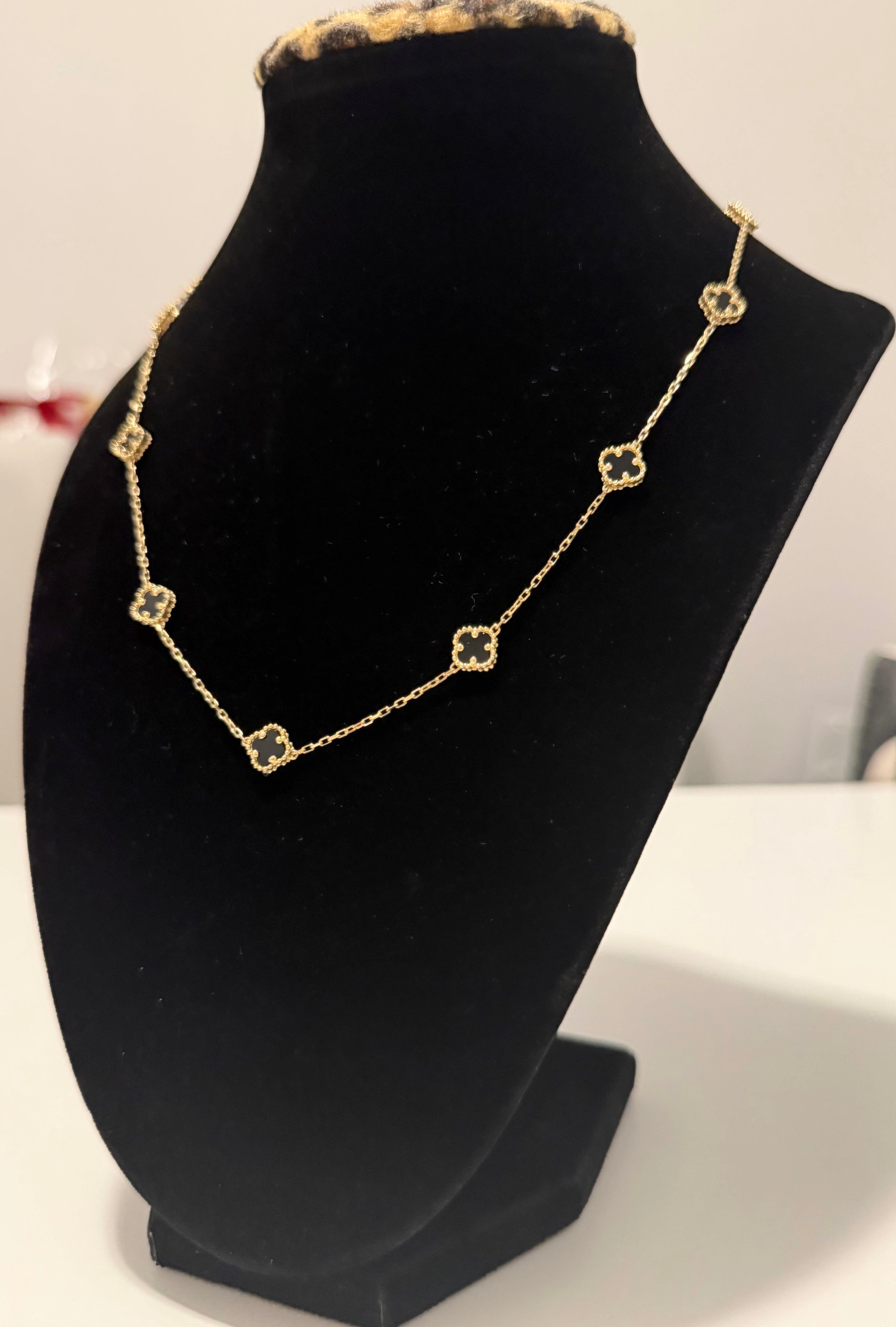 18K Gold V.C Black Chain - 7.35 g