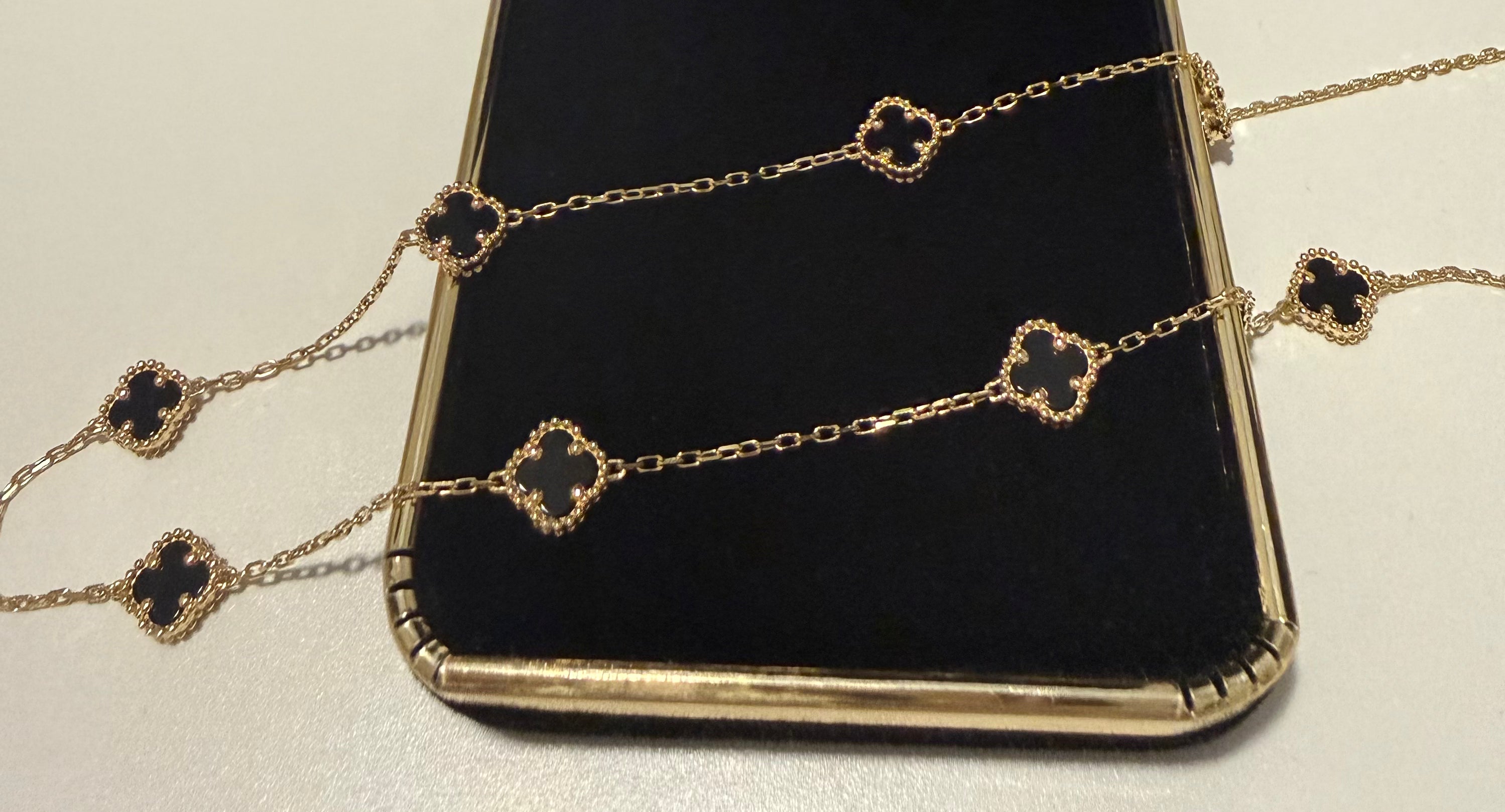 18K Gold V.C Black Chain - 7.35 g