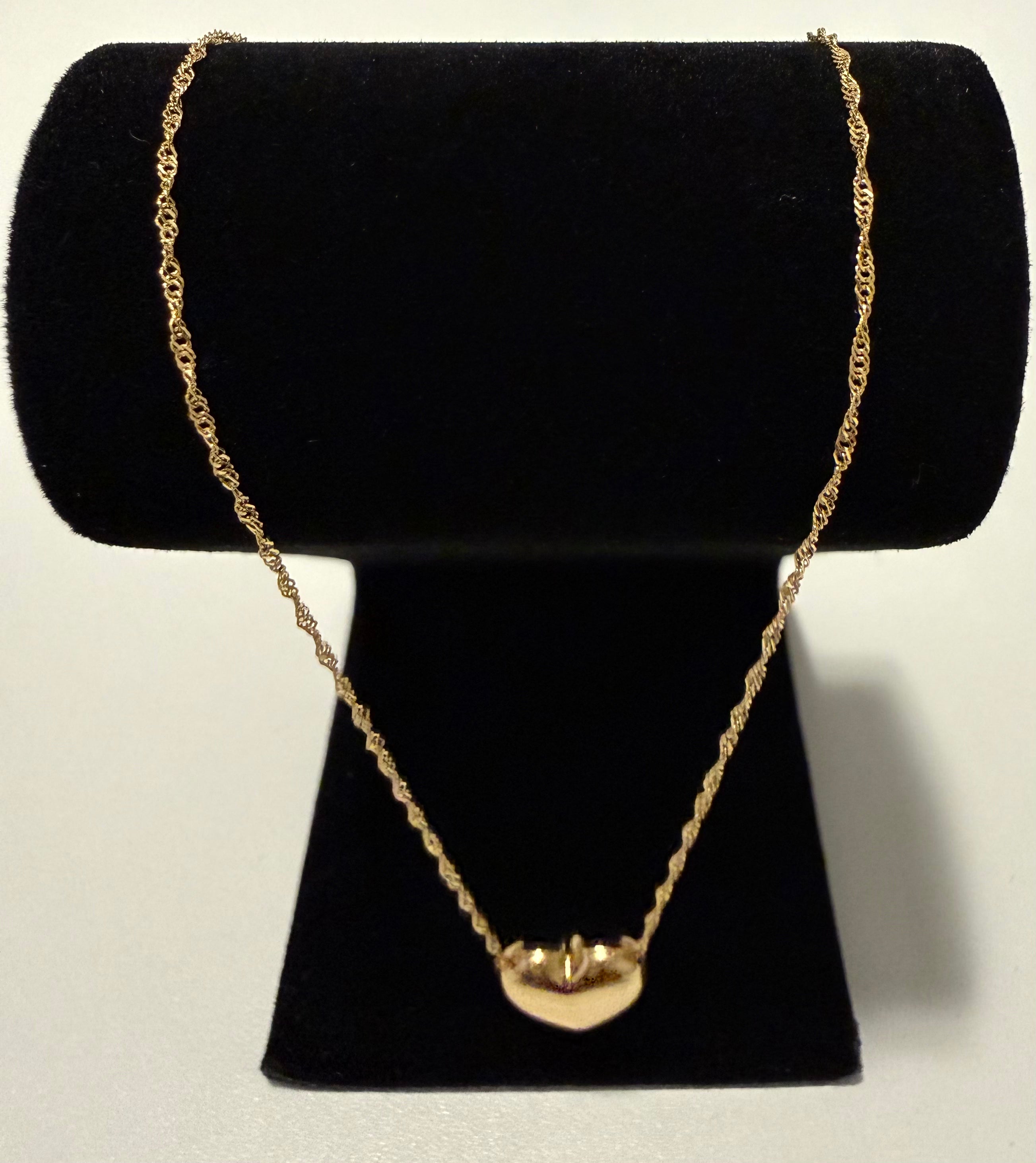 18K Gold Women’s Necklace with Heart Pendant – 1.74 g