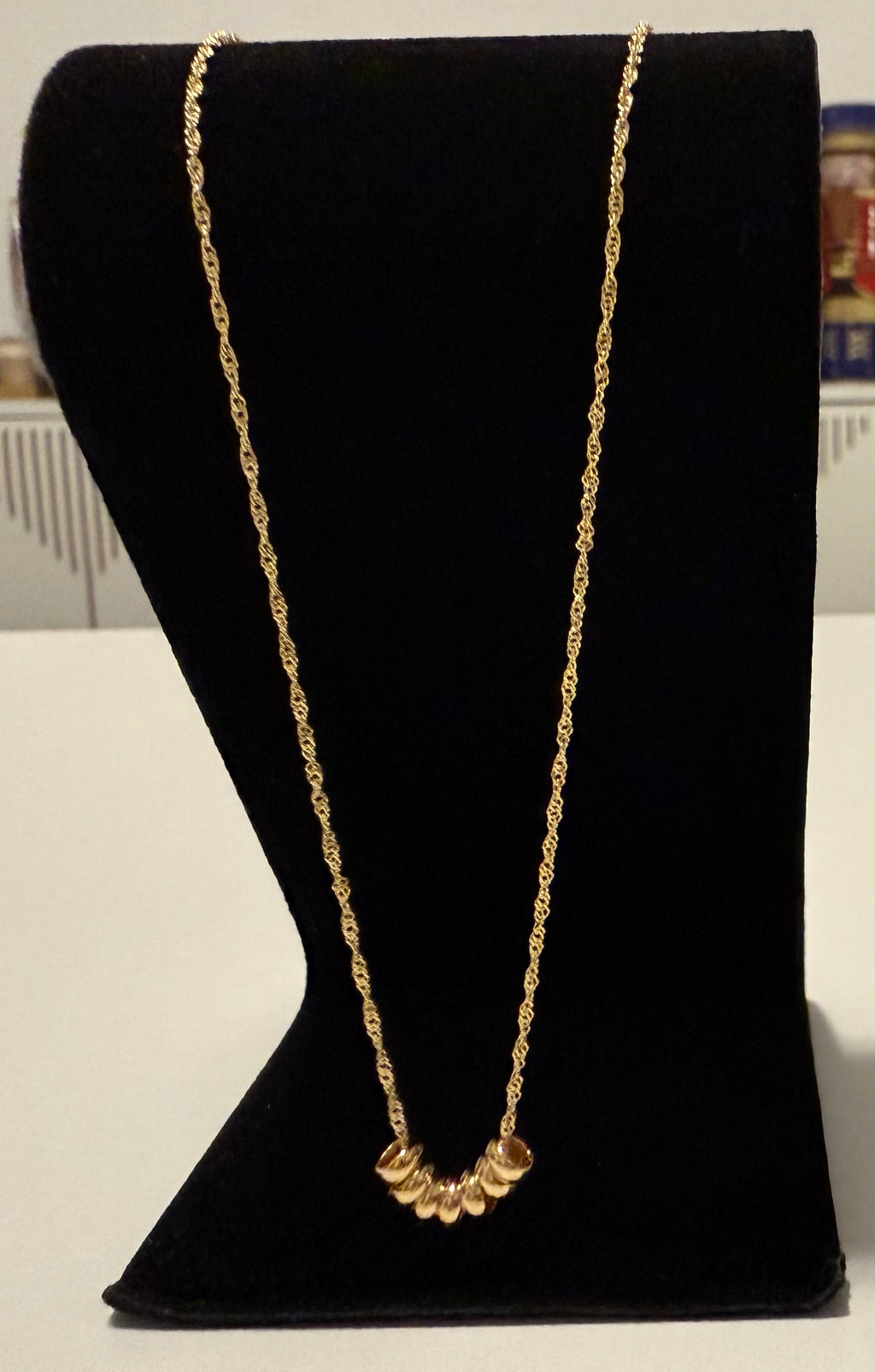 18K Gold Women’s Necklace with Pendant – 1.23 g