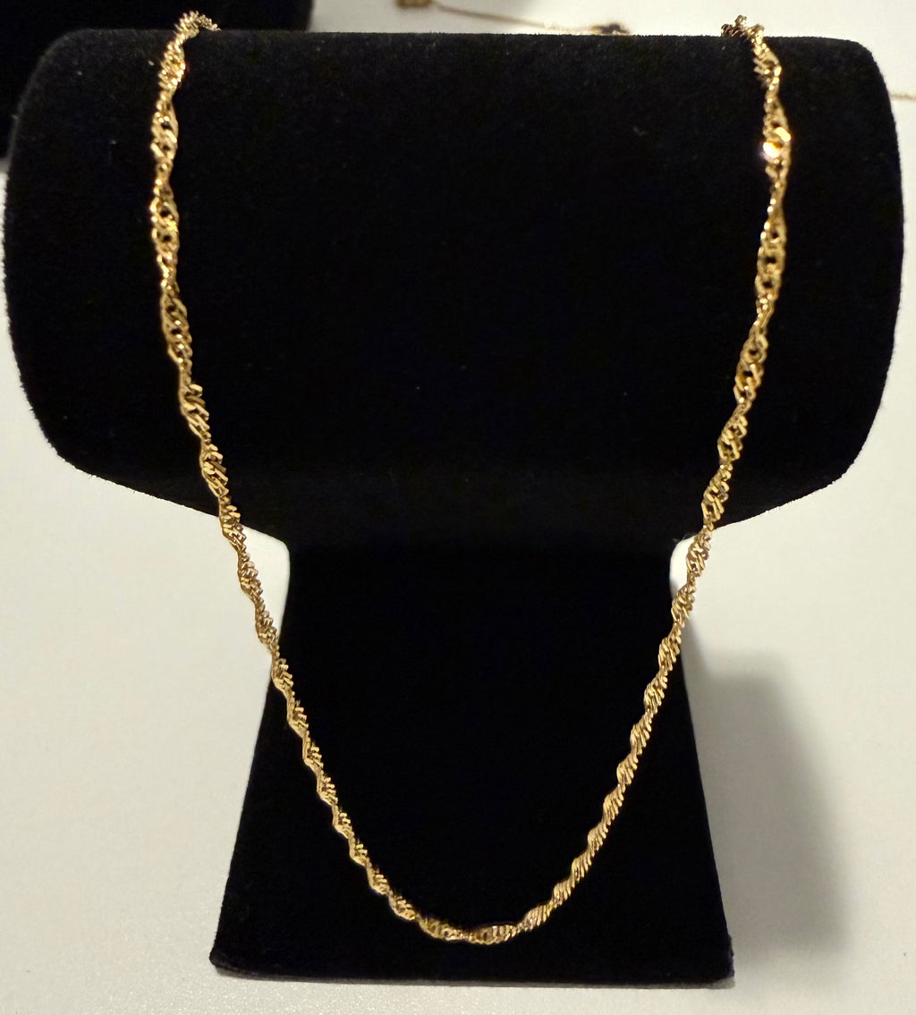 18K Gold Singapore Chain – 1.56 g