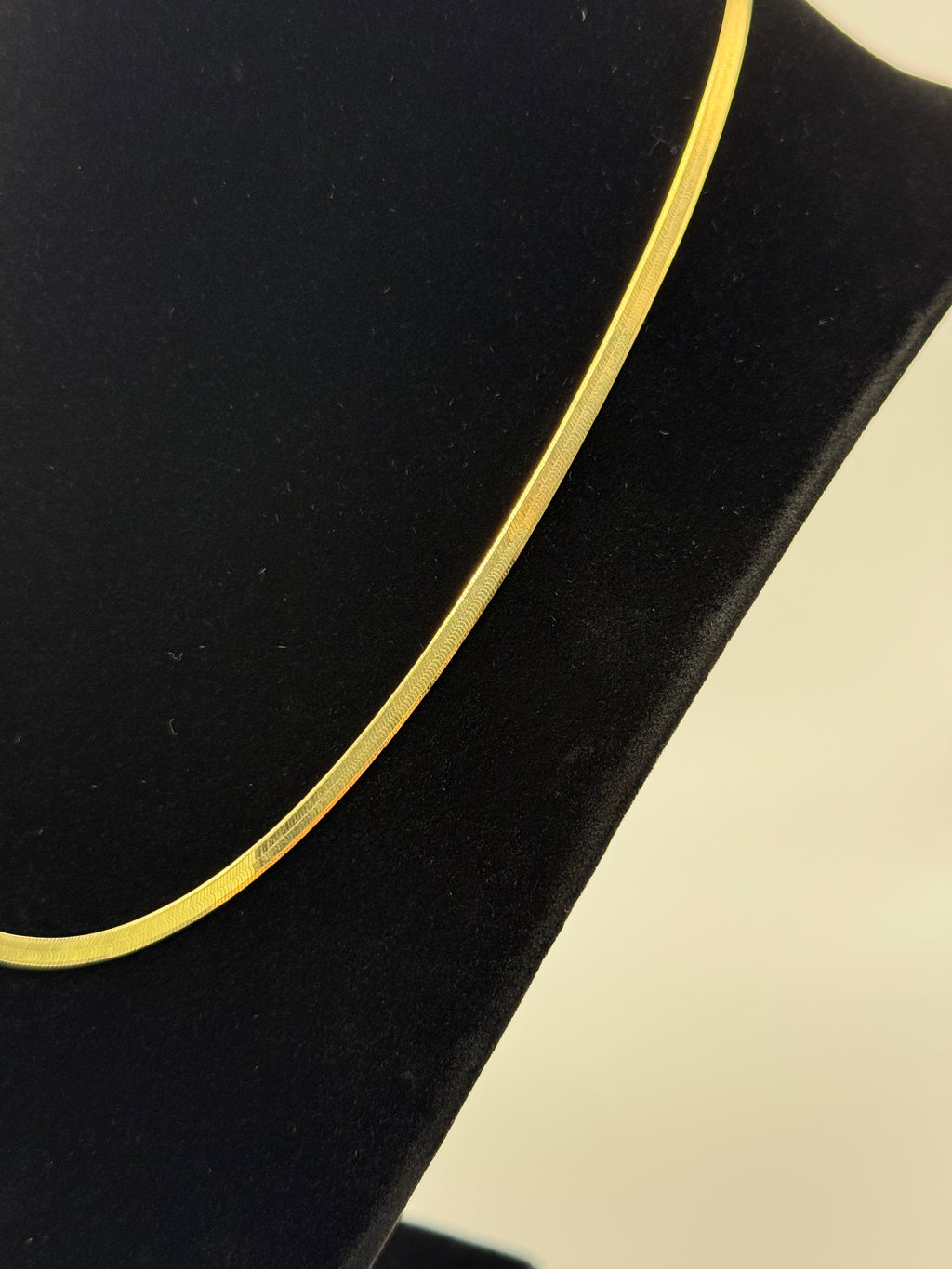 18K Gold Mirror Necklace – 6.16 g