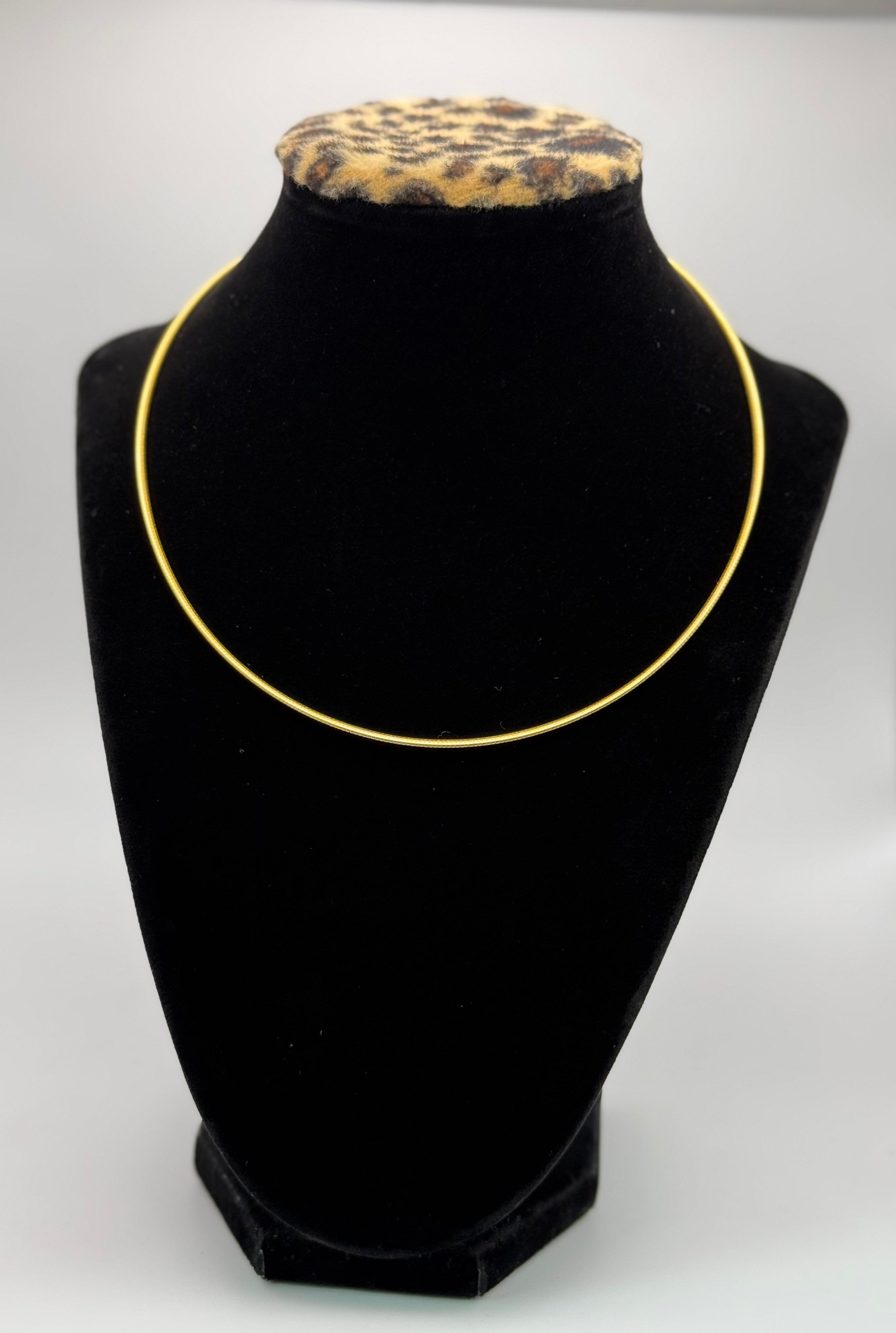 18K Gold Two - Tone Women's Necklace - 8.43g