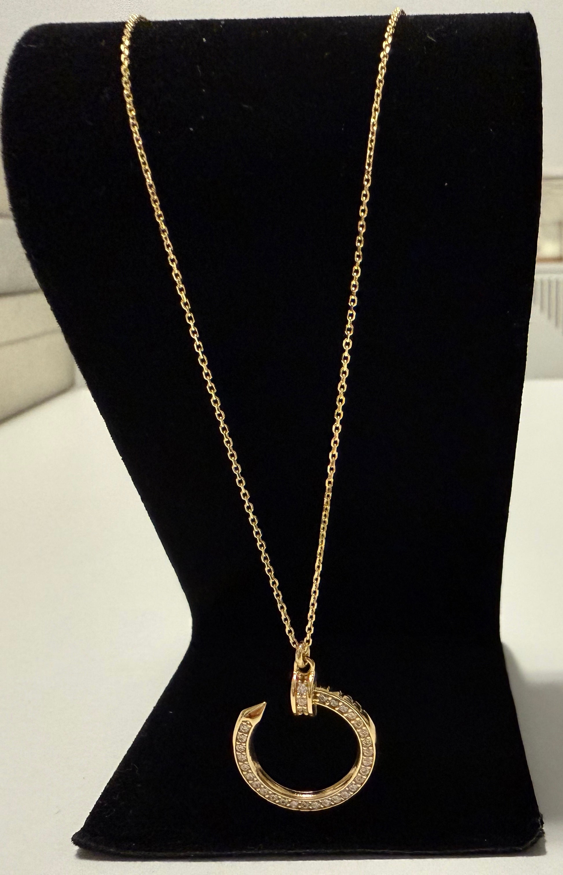 18K Gold Women’s Necklace with White Zirconia Pendant – 2.62 g